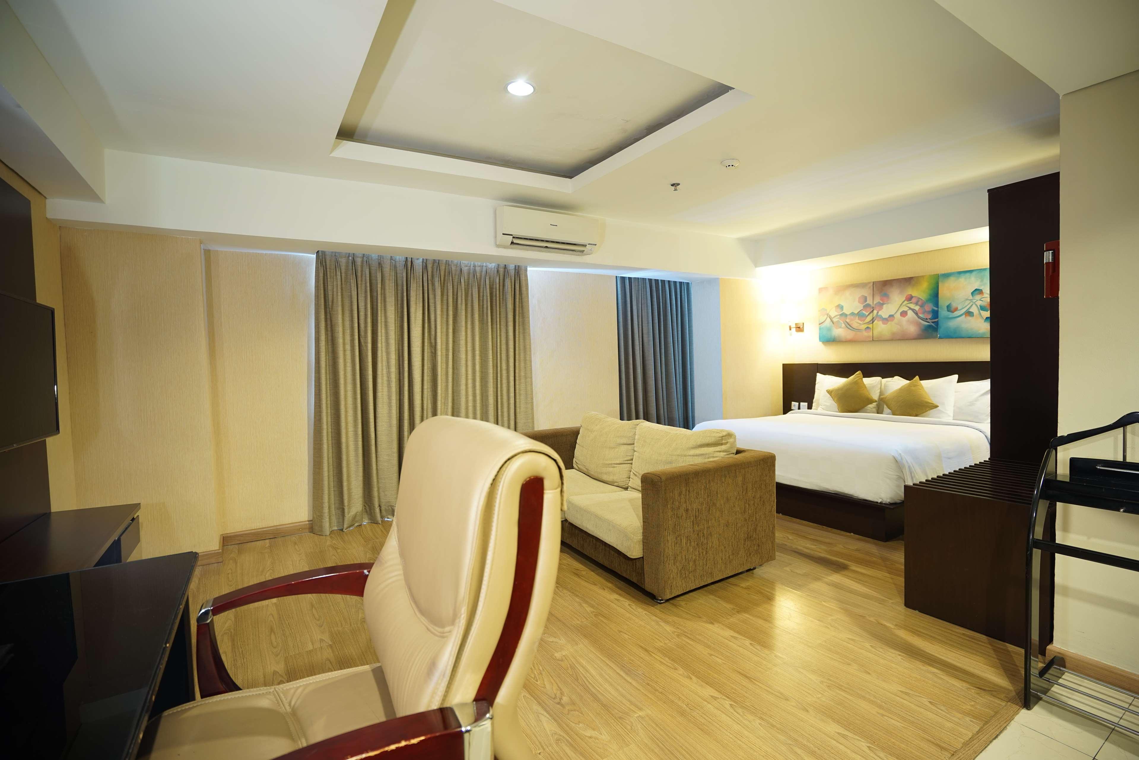 Best Western Premier The Hive Джакарта Экстерьер фото